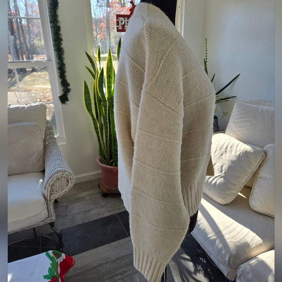 Open front cardigan  sweater - Picture 2 of 5